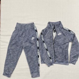 Nike Logo Taping full-zip jacket and jogger pants set, 3T, Gray Heather